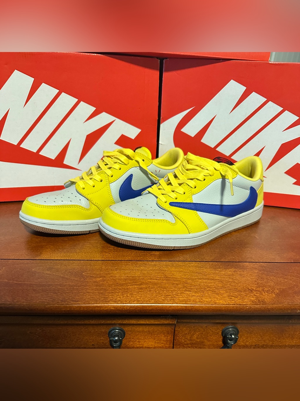 Travis Scott X Wmns Air Jordan 1 Retro Low Og Sp 'Canary' (W11/M9.5)